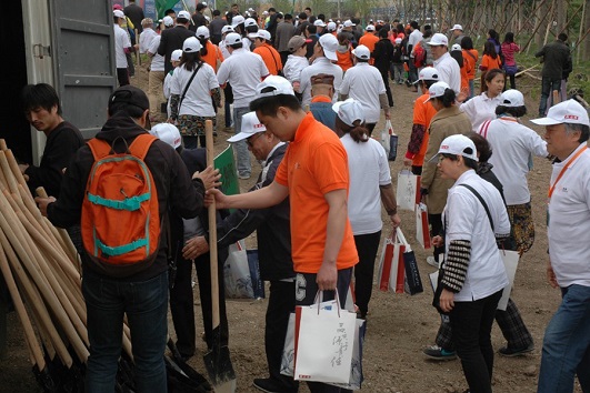 鸿坤城市森林计划大型公益植树活动第三站落地武清